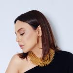 artist image Ebru Gundes 02 Soyleyin Bize De Bu Yakışır