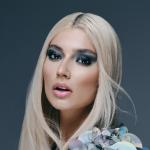 artist image Andia Ce Suntem Noi Pietre Pretioase