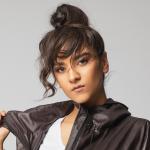 artist image Sura İskenderli Karanlık Karanlık - Single